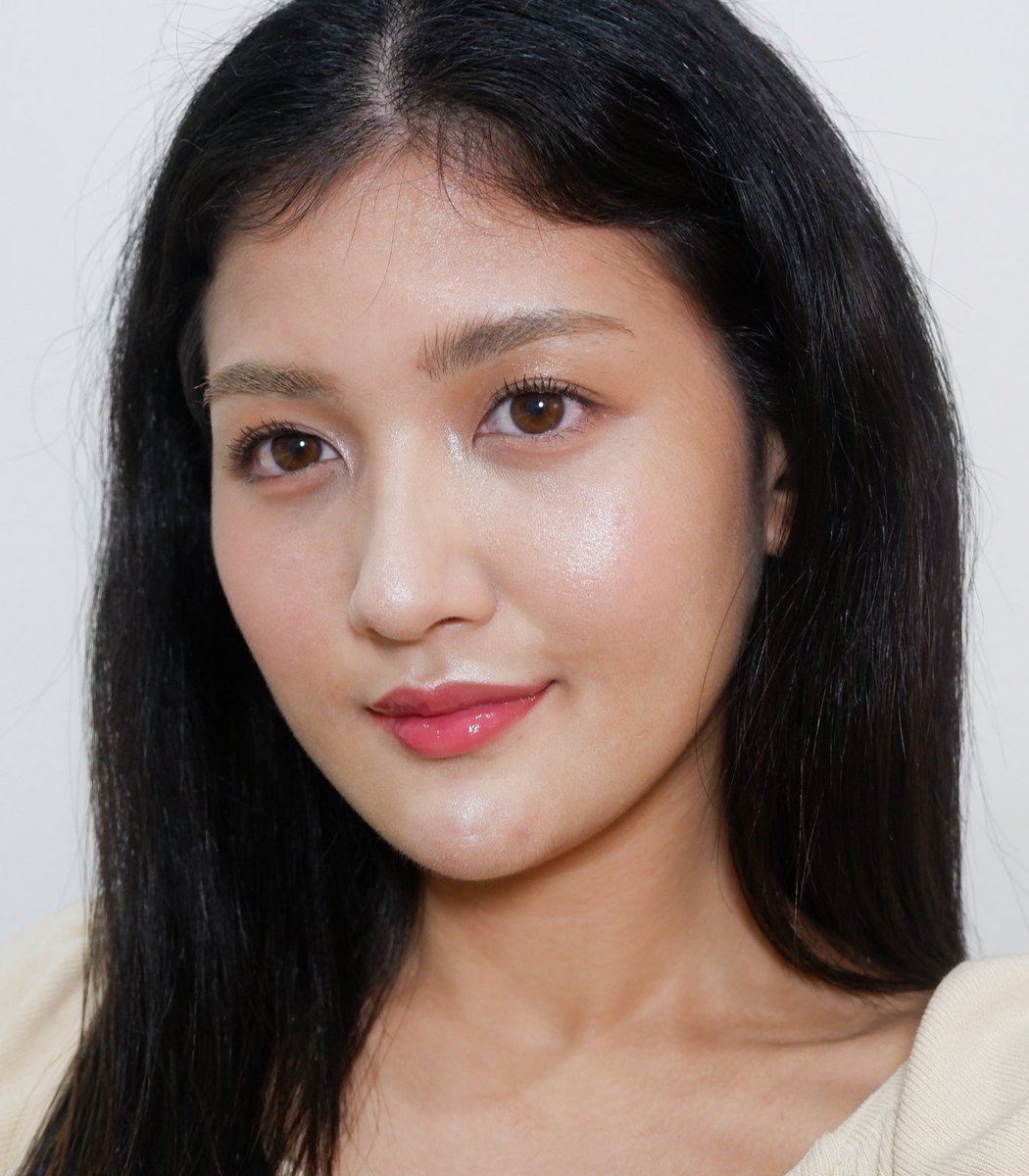 คิดถึงการทำ How to เลยลองแกะการแต่งหน้าตามพส.จีนฉบับ everyday look แต่งตามง่ายมาก บอกเครื่องสำอางที่ใช้ + วิธีแต่งในเธรดเลยค่า