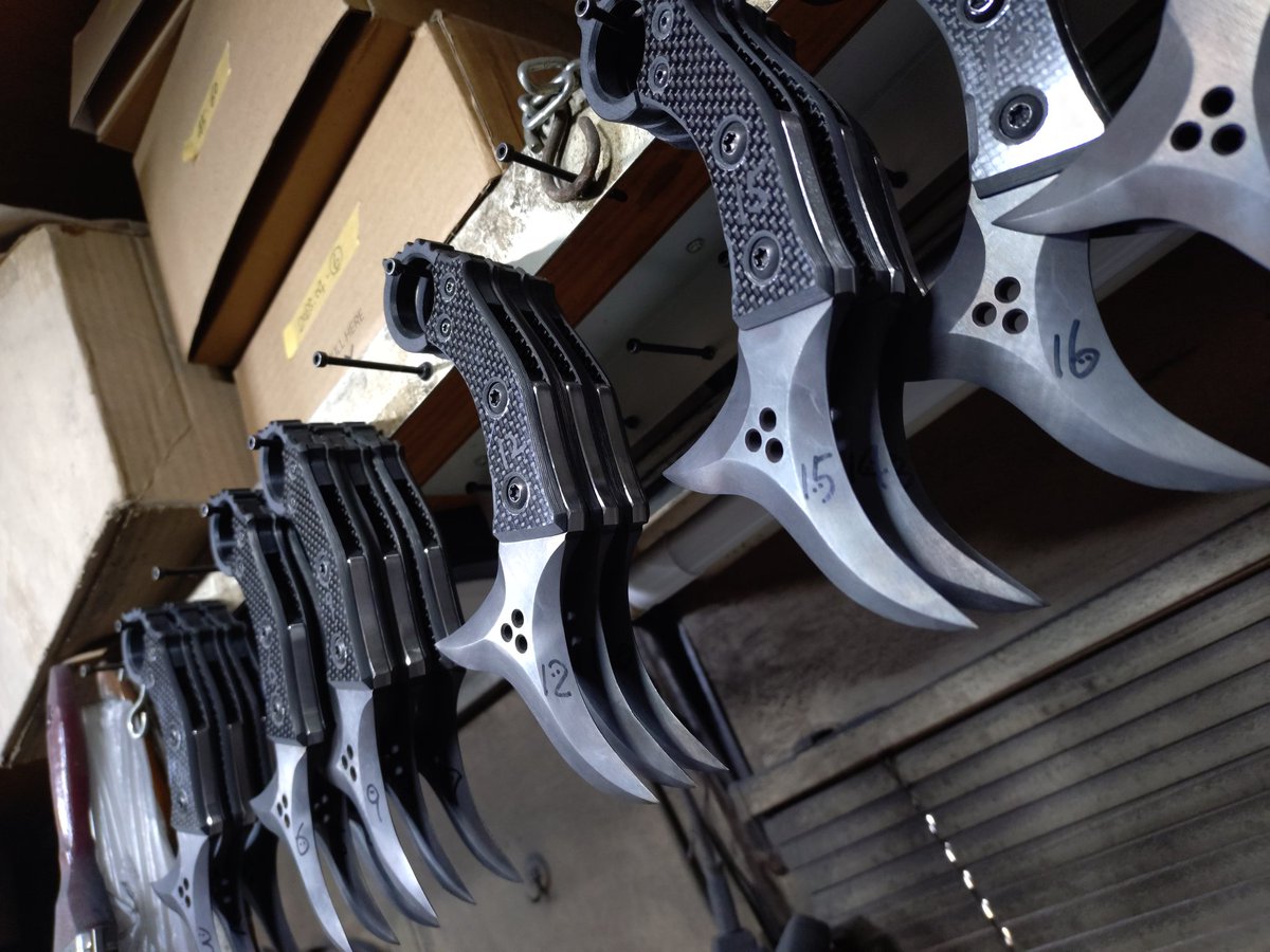 終わるー。 明日は3Dプリンタ版のハンドルやらにゃ。