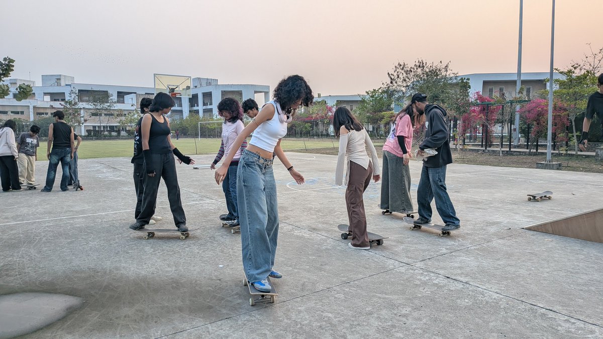 MadhyaNid's tweet photo. T/349:
Day 2 of Opacity’26 – Raastein at National Institute of Design, Madhya Pradesh = Connections, Creativity &amp; Concert Vibes! 

Alumni Meet. Open Mic. Zumba. Skateboarding.

Live performance by Aakriti Mehra.

The energy, Unmatched. 

#Opacity26 #NIDMP #Raastein https://t.co/700EBzJh1w