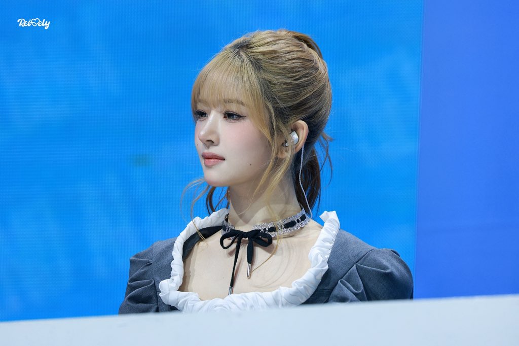 𝐑𝐞𝐢𝐯𝐞𝐥𝐲 tweet media