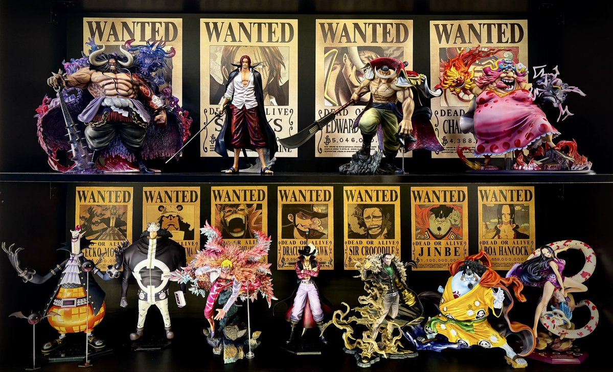 旧四皇&旧七武海ディスプレイ 手配書貼って少しアップデート！ これで