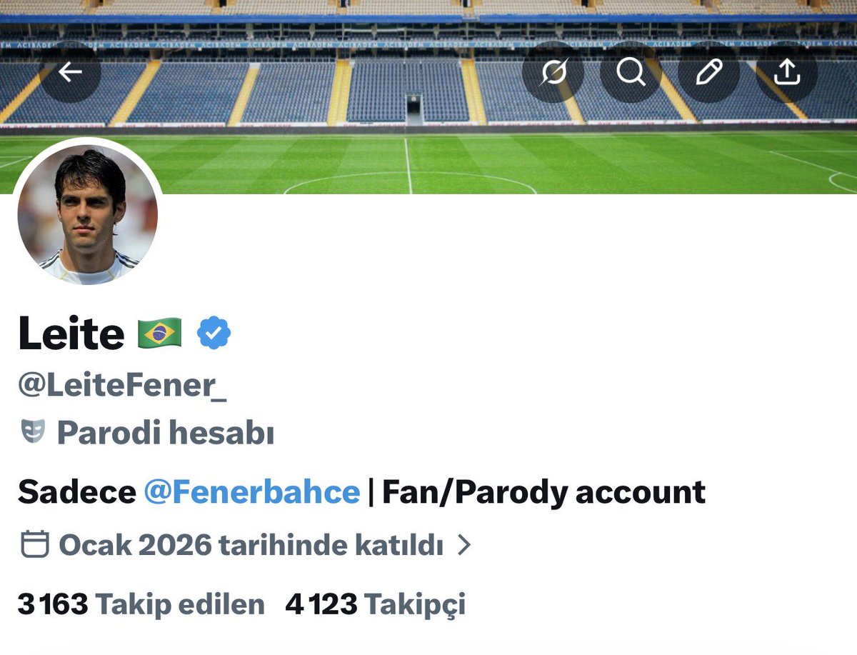 Maç saatine kadar 5 milyon takipçi olur muyuz?
Bende takiplere döneceğim.
#FBvKAS 
#FenerinMaçıVar
