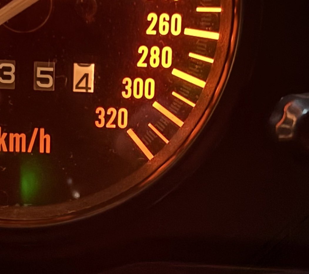 yohsuke0319's tweet image. 世界最速よコンニチワってね

#ZX11
#ZZR1100
#Kawasaki