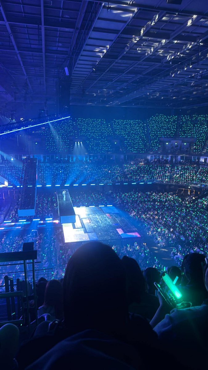 พี่จำหนูได้ไหม คนเป็นหมื่น5555