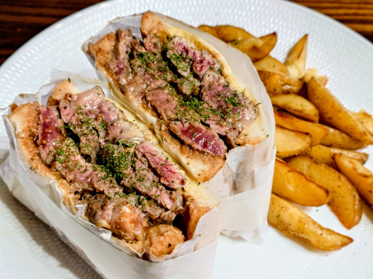 おいしぃ‼️😋
見よう見まねだけどいい感じにできました✨