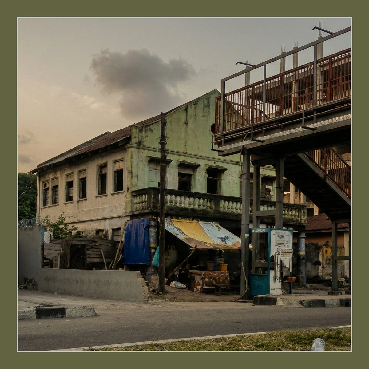 SpatialPer's tweet photo. Should we preserve these Afro-Brazilian homes as 'living monuments,' even if they marked the end of the communal living our courtyard designs once fostered?

#architecture #SpatialPerspective #HerbertMacaulay #Nigerianarchitecture #AgudaStyle #UrbanEvolution #ArchitectureHistory https://t.co/3klYwklj7k