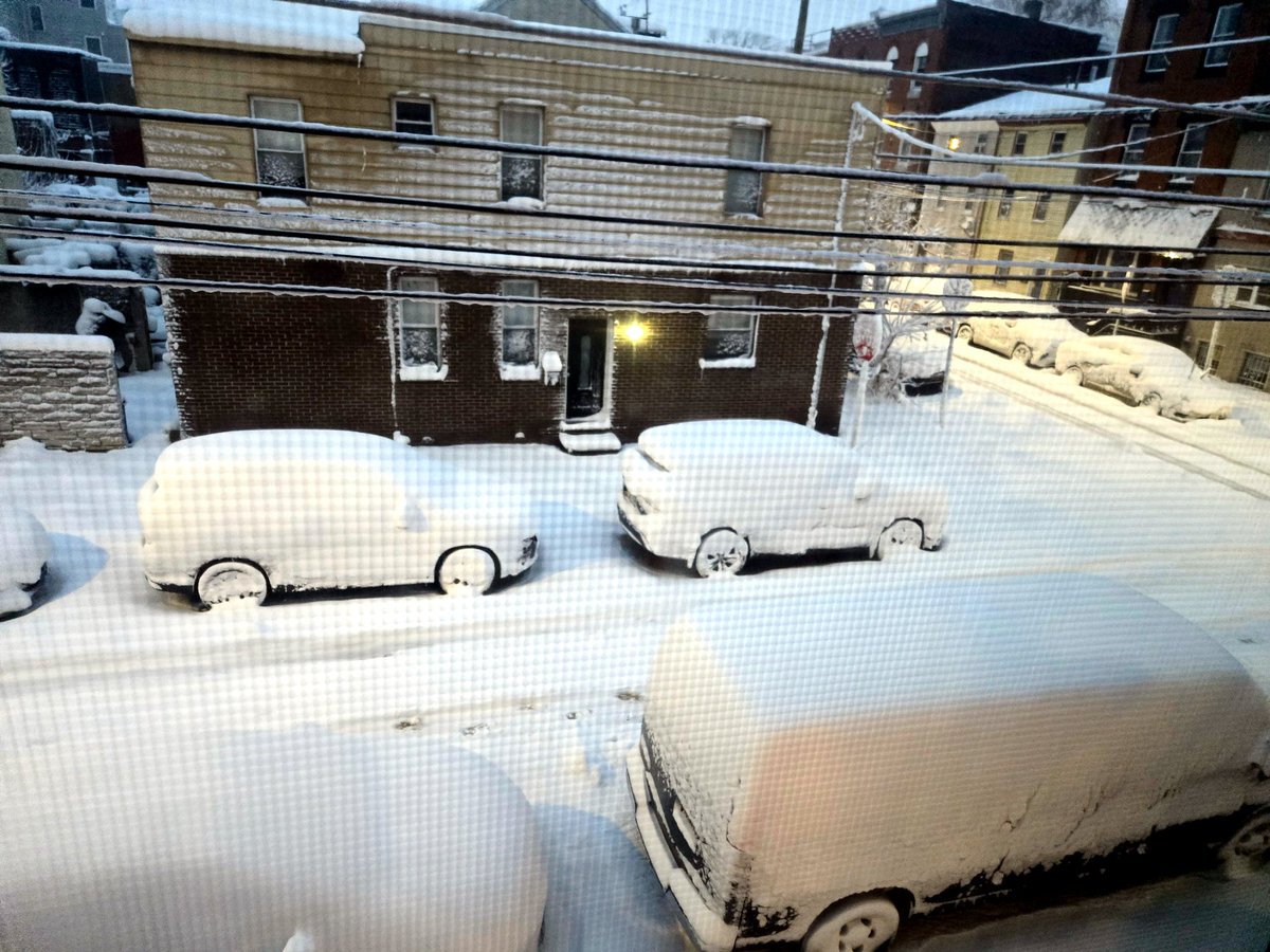 Stuck in FISHTOWN!!!  <a href="/DrewForecast/">Meteorologist Drew Anderson</a> <a href="/SueSerioFox29/">Sue Serio</a> <a href="/MikeFOX29/">Mike Jerrick</a> <a href="/AlexHolleyFOX29/">Alex Holley</a> <a href="/FOX29philly/">FOX 29</a>