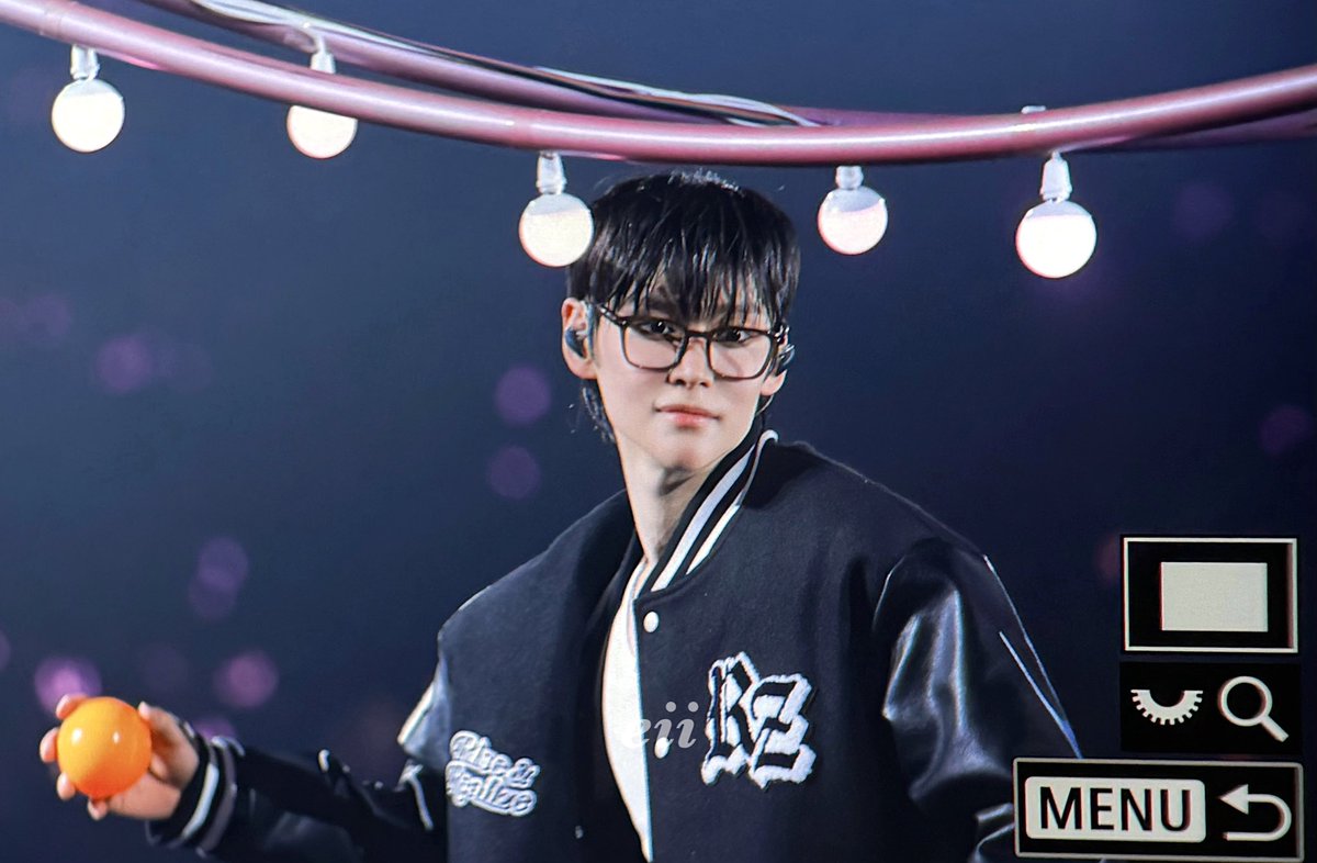 eii_riize's tweet photo. 260223 riizing loud tokyo dome #RIIZE #라이즈 #ライズ #EUNSEOK #은석 #ウンソク https://t.co/XIfrxJLN10