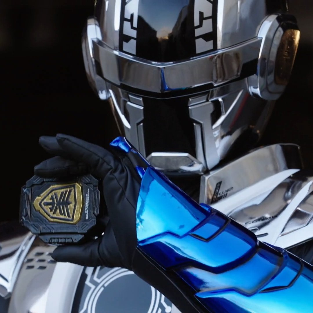 TokuSatoOficial's tweet photo. Gostaram da nova série do meu catálogo? ☄️
Quem acompanhou Gavan Infinity lá no meu canal do youtube? https://t.co/Okjvgyd2Fc