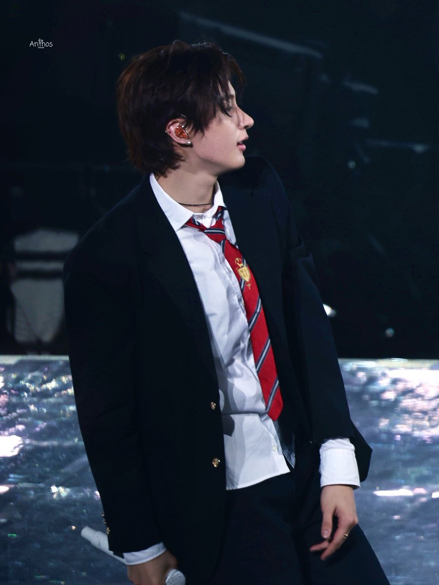 Anthos🌻 tweet media