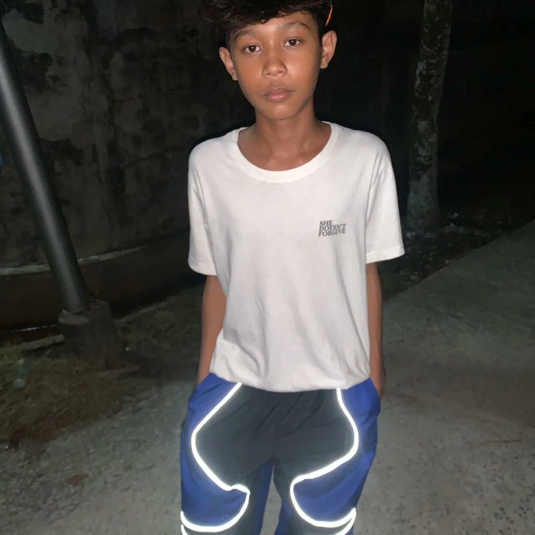 tegarpryga's tweet photo. buka pake apa kalian? https://t.co/mwTH329nT6