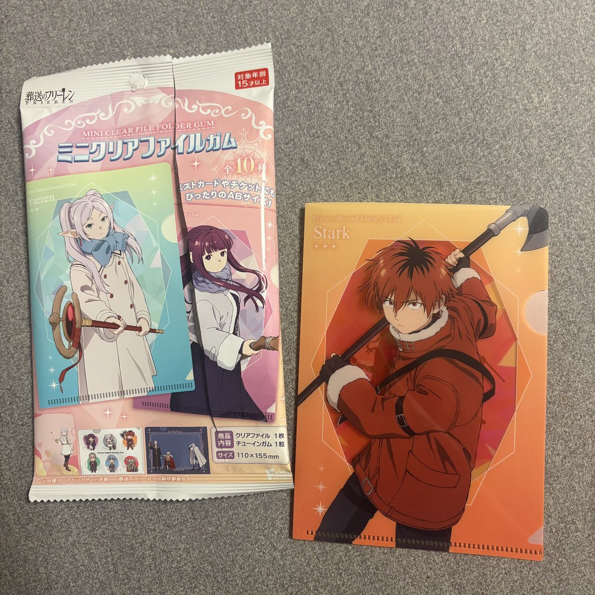 taida_des's tweet photo. 【交換･譲渡】葬送のフリーレン  スナップショットガム  ミニクリアファイル プリズムステッカーガム ダイソー 

譲  ：画像1枚目

求 ：画像2-3枚目＞ 定価＋送料

異種交換も可能です。
福岡天神手渡しまたは郵送にて交換📮
お気軽にお声掛けください。 https://t.co/IPBLGSkK3A