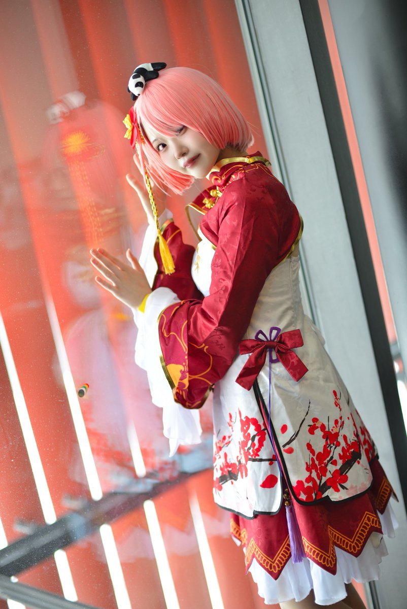 ⚠️ #コスプレ  #cosplay

 『外の眺めはどう？』

📸<a href="/zettainikon/">のぶん</a> ✨️

 #コミック一揆2026冬
 #リゼロコスプレ
 #rezerocosplay