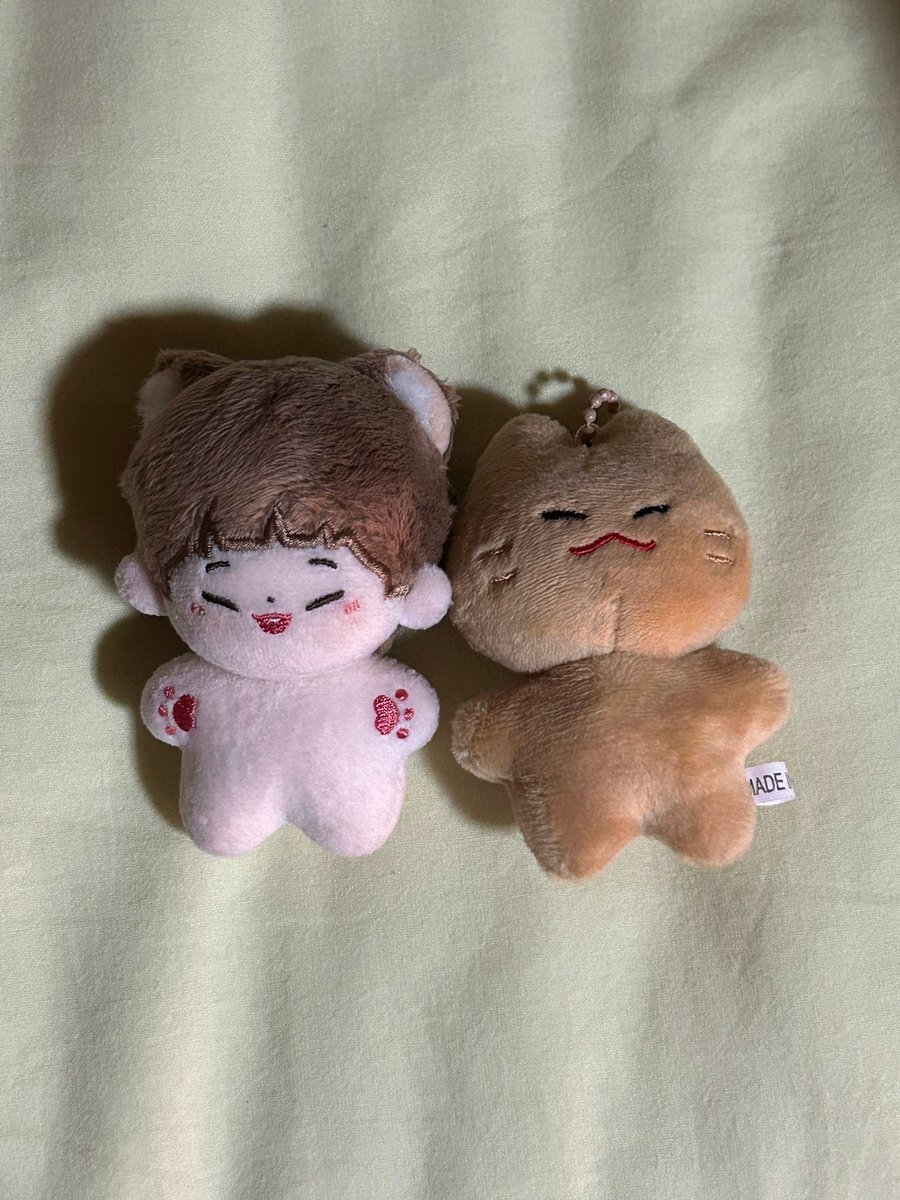 제가 갖고 싶어
미니 밤톨잊 구매 대행 합니다🥹

구매하신 분들에게 뜨개
쉐프 모자 or 턱받이 나눔 해드려요👨‍🍳🐿
사이즈 참고 하세요🙋‍♀️

witchform.com/deposit_form.p…