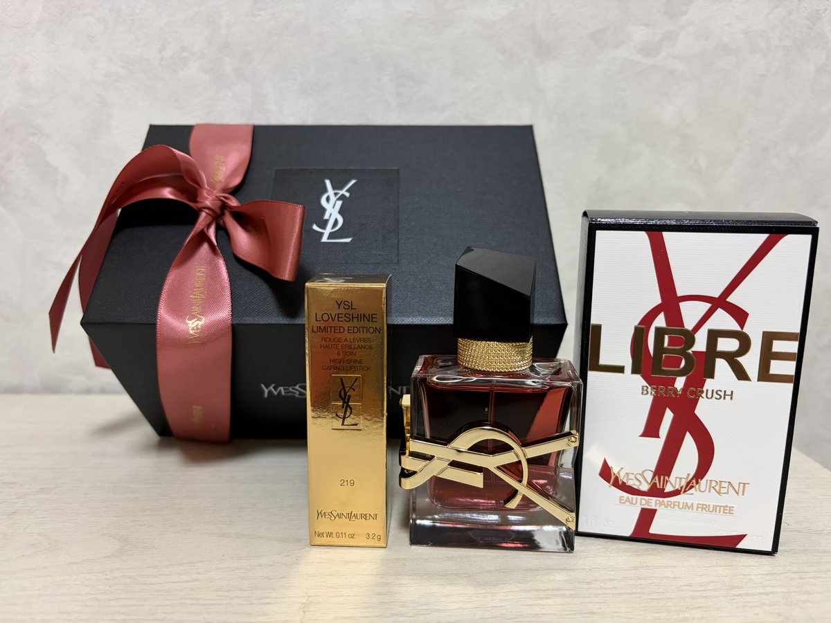 赤は気になる🤭こちらも お昼前に届いた😍🥰🫶 思ってた匂い