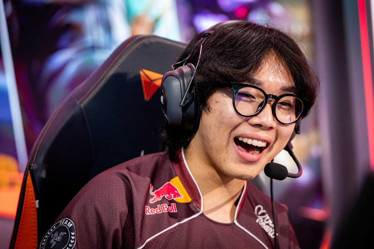 🇪🇸 Qualifiés pour Barcelone 🇪🇸
Trois victoires nous séparent désormais du First Stand.
Tout est entre nos mains, et on compte bien tout remporter en Espagne 😁