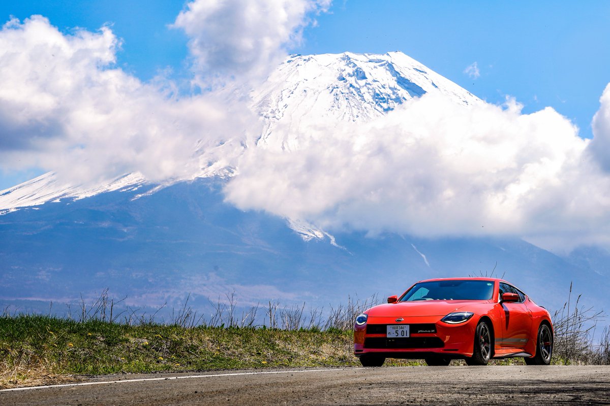 桜咲く頃再び麓へ #富士山の日 #RZ34 #フェアレディZ #432オレンジ #富士山