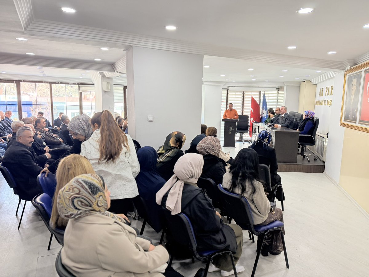 📍 Hakkâri

✅ AK Parti İl Başkanlığı

🌙 Ramazan ayının bereketiyle gerçekleştirdiğimiz Haftalık Olağan Yönetim Kurulu Toplantımızda; Ramazan programlarımızı, teşkilat ve saha çalışmalarımızı ele alarak önümüzdeki sürece dair yol haritamızı değerlendirdik.
Toplantımızın