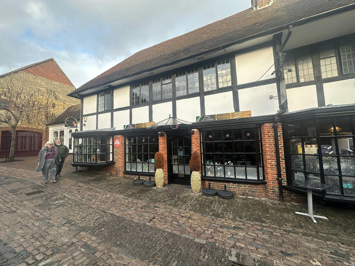 Curchod & Co tweet media