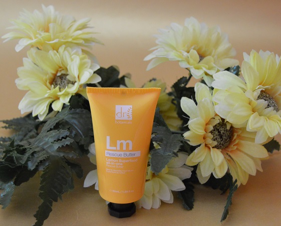 Hola, chicas! Hoy en mi blog hablo sobre el fantástico bálsamo multiusos Lemon Superfood All in-One Rescue Butter de #DrBotanicals. Es un producto ideal para proteger, hidratar y nutrir la piel profundamente. Lo he recibido en la caja <a href="/DisfrutaBox/">DisfrutaBox</a> de enero
cosmeticaaccion.blogspot.com/2026/02/balsam…