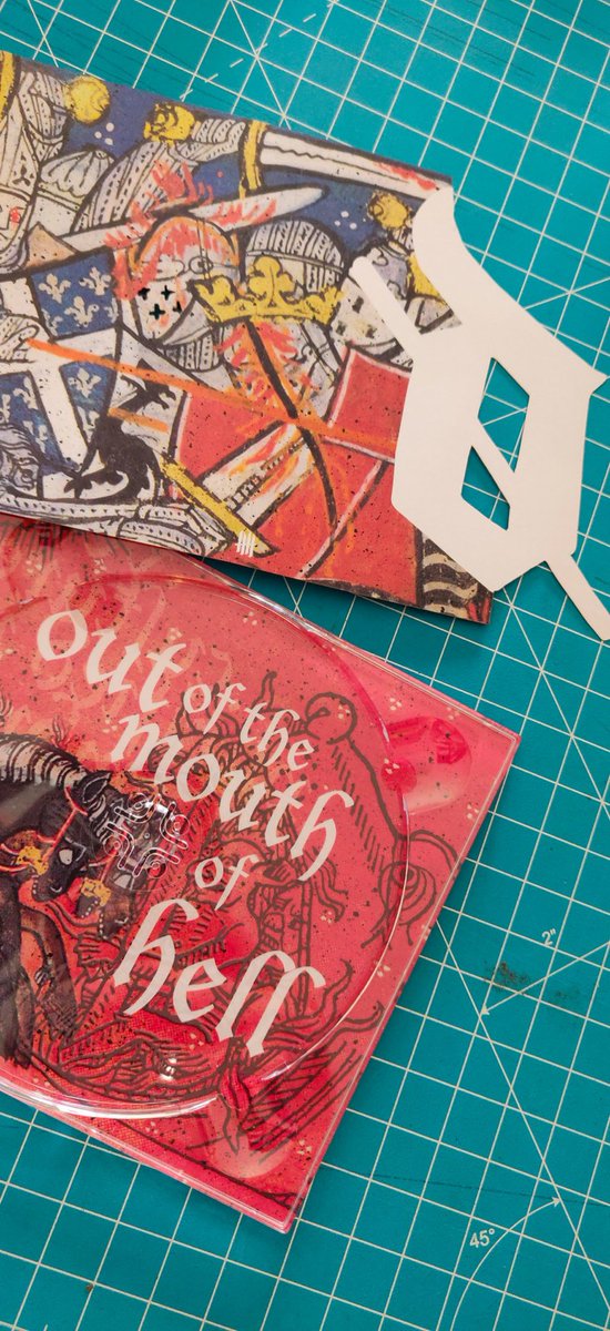 KNIVES OUT Records tweet media