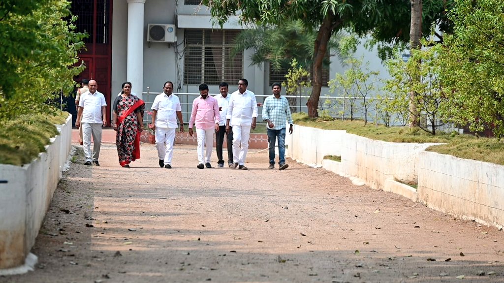 KoppulaEshwarBRS tweet media