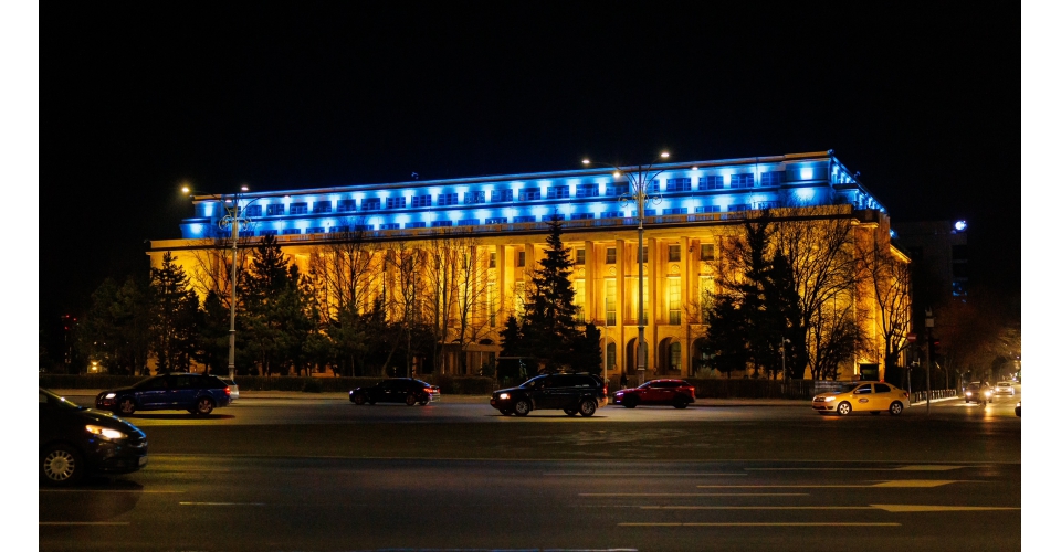 Every year, symbolic buildings in Bucharest are illuminated in the colours of 🇺🇦 in support for UA’s citizens as we remember the start of Russia’s brutal full scale war of aggression. UA fights for our freedom today, as in every other day since 24 February 2022.#StandWithUkraine