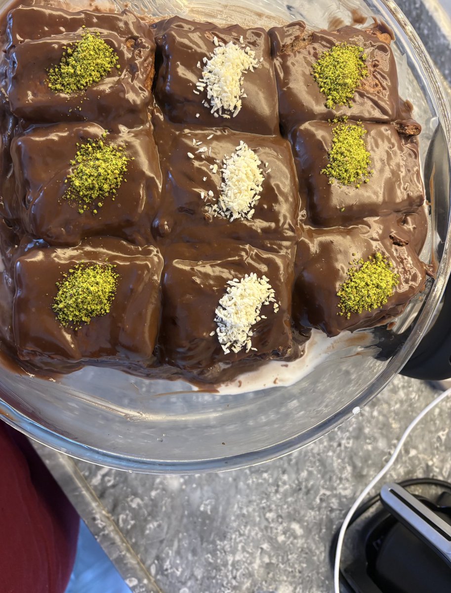 İftardan sonra bir tepsi mutluluk 🎂👩‍🍳♥️