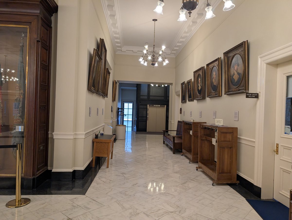 Senator Tim Lang tweet media