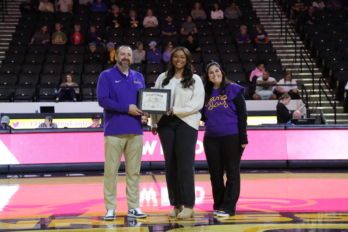 SAadvisingTTU's tweet photo. Congratulations Ayanna Rodgers! Ayanna is an Exercise Science - Sports Administration major with a 3.4 GPA. She is a senior member of @TNTechVball and was recognized at the February 21st @TTUWBB game as our @Wendys Scholar-Athlete of the Game! https://t.co/hvAgh5W0nO