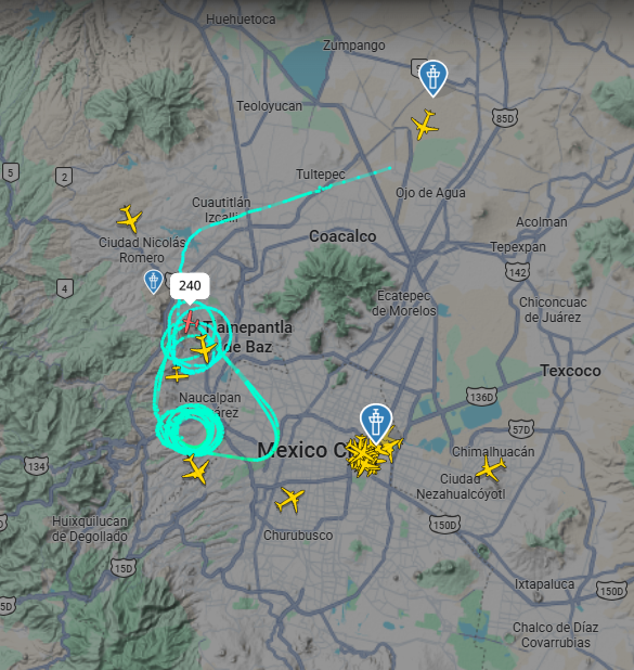 C5OMEmx's tweet photo. #Ahora T6-C FAM Texan sobrevuelan el Valle de mexico @Naucalpan - @Tlalnepantla - @Atizapan @AzcapotzalcoMx https://t.co/TtSBeFlKYw