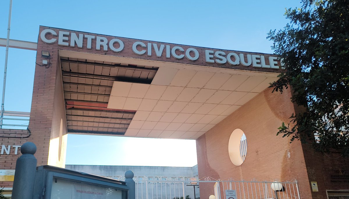 IU Sur🔻 tweet media