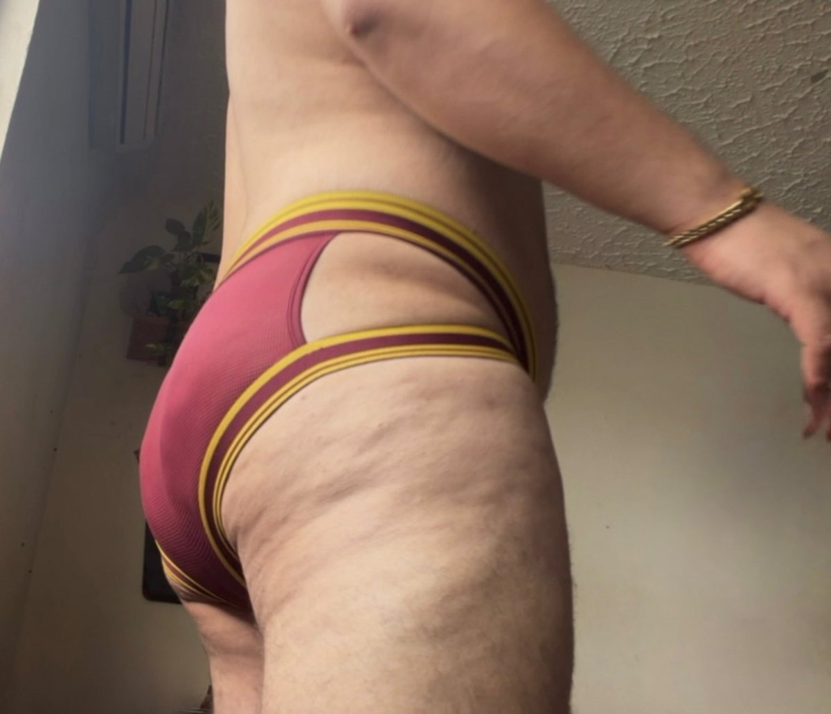 chubbyver's tweet photo. CF las vio primero…😮‍💨😮‍💨😘
Sígueme en Insta y revisa tu DM 

https://t.co/AM4hEXx5Za https://t.co/M5pu7NYeKH
