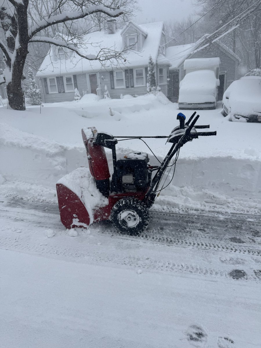 Adam Snook tweet media