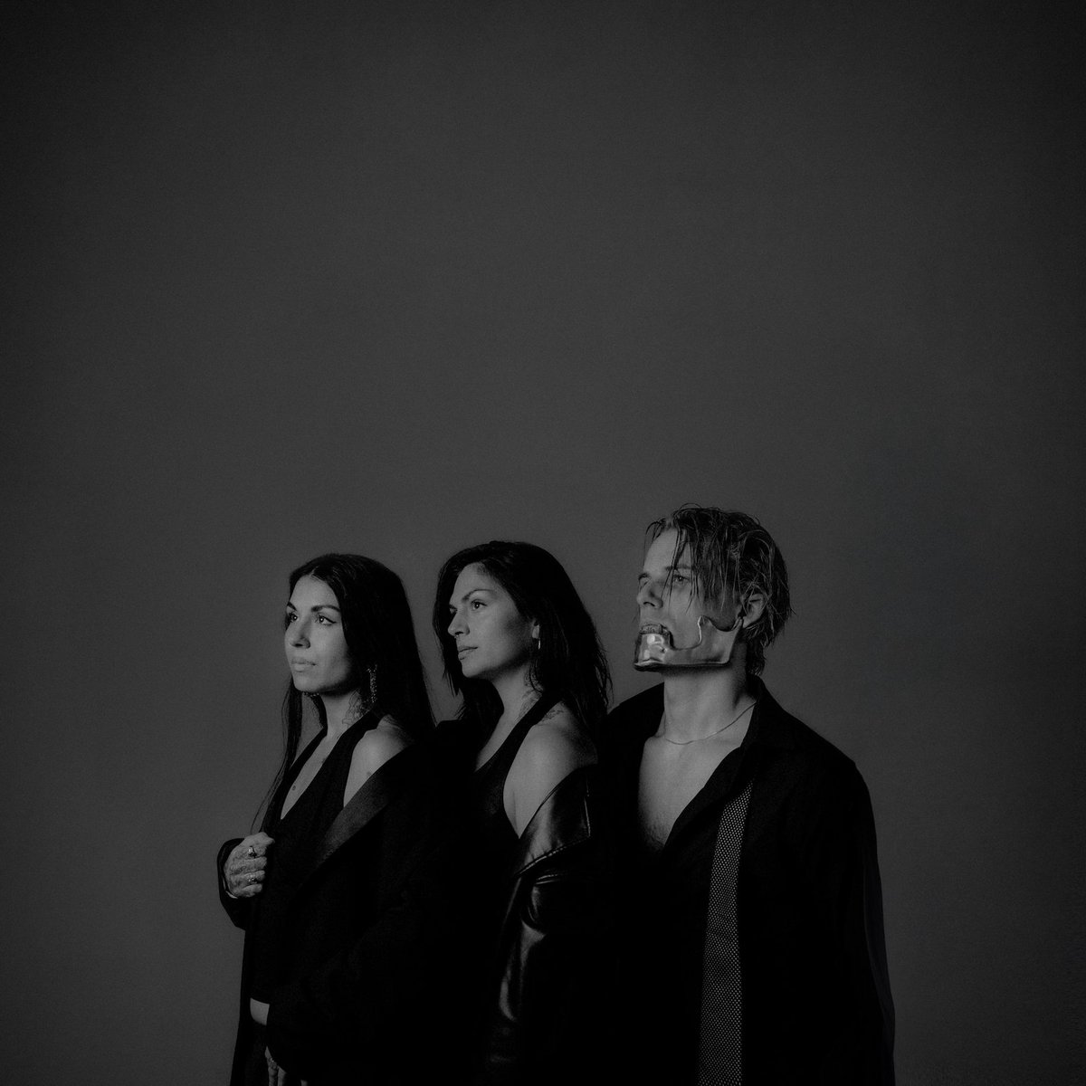 Krewella tweet media