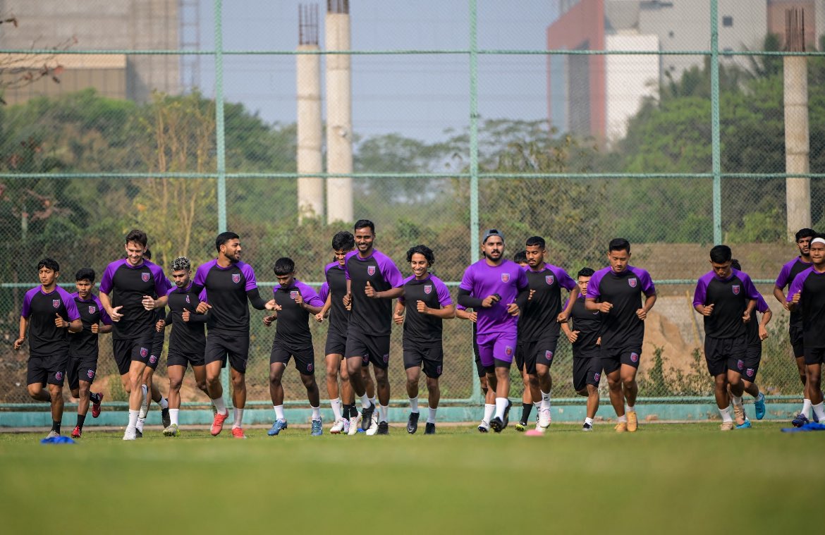 356 days since our last ISL game, the Indian Super League is back for @odishafcofficial 

Wishing the players, staff and everyone involved best of luck for the season. Through all the ups and downs, we stick together and fight for each other! Finally, it’s the sport that we love.