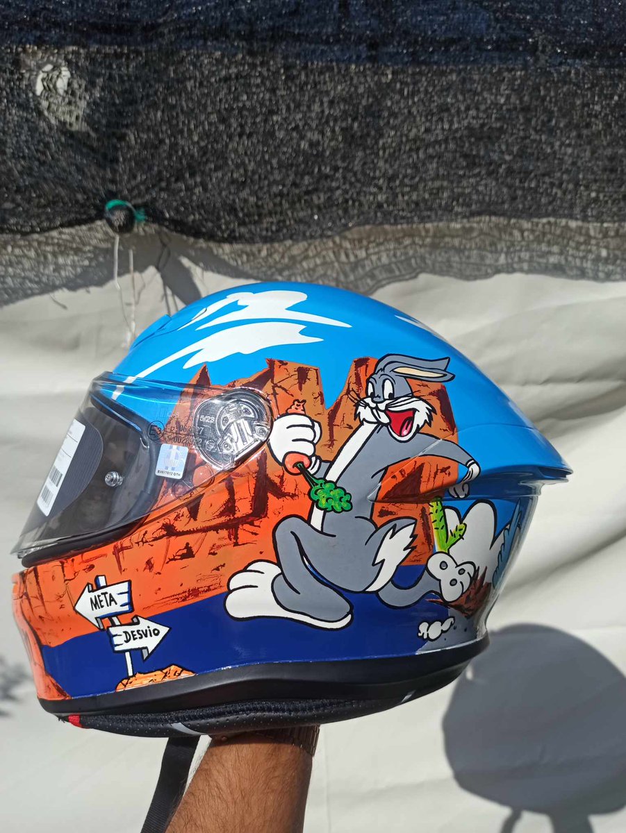 Decorapig tweet media