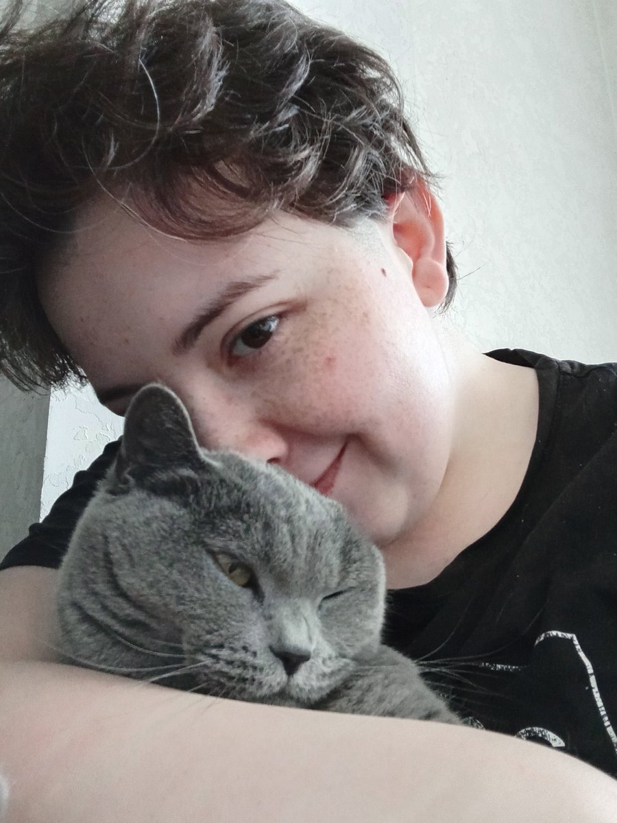 Руні більш відверта у демонстрації настрою