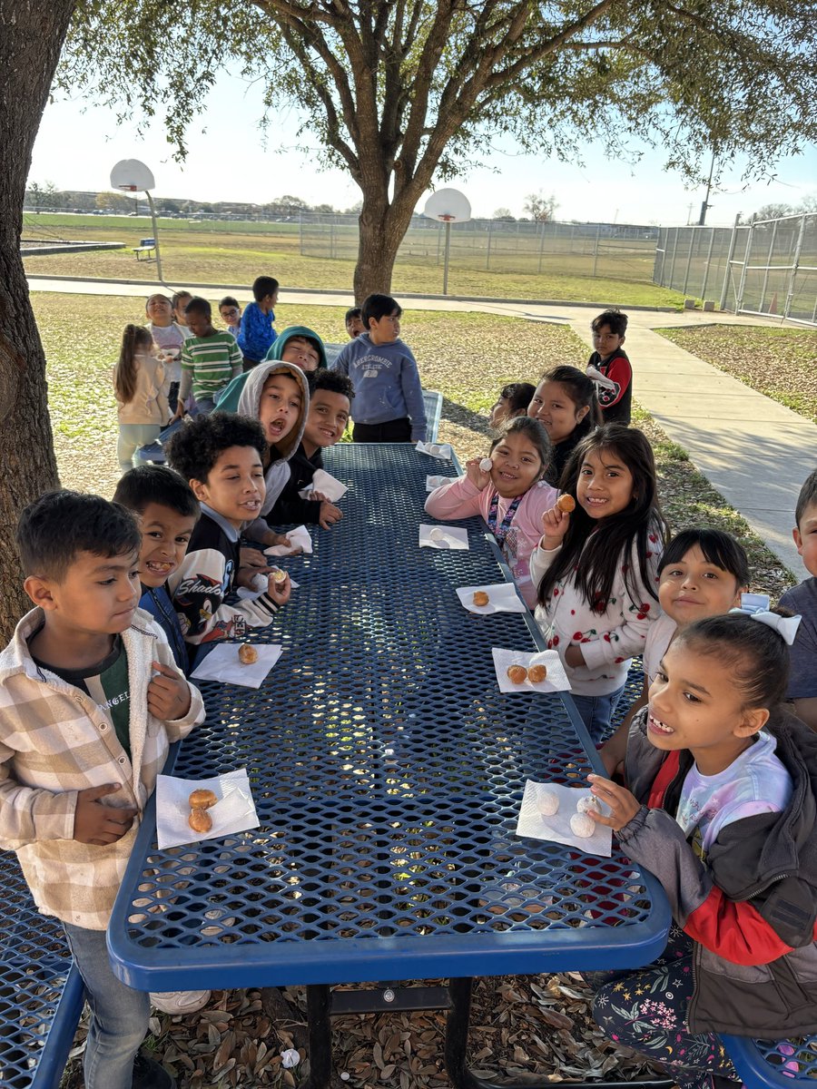 Rodriguez Elementary tweet media