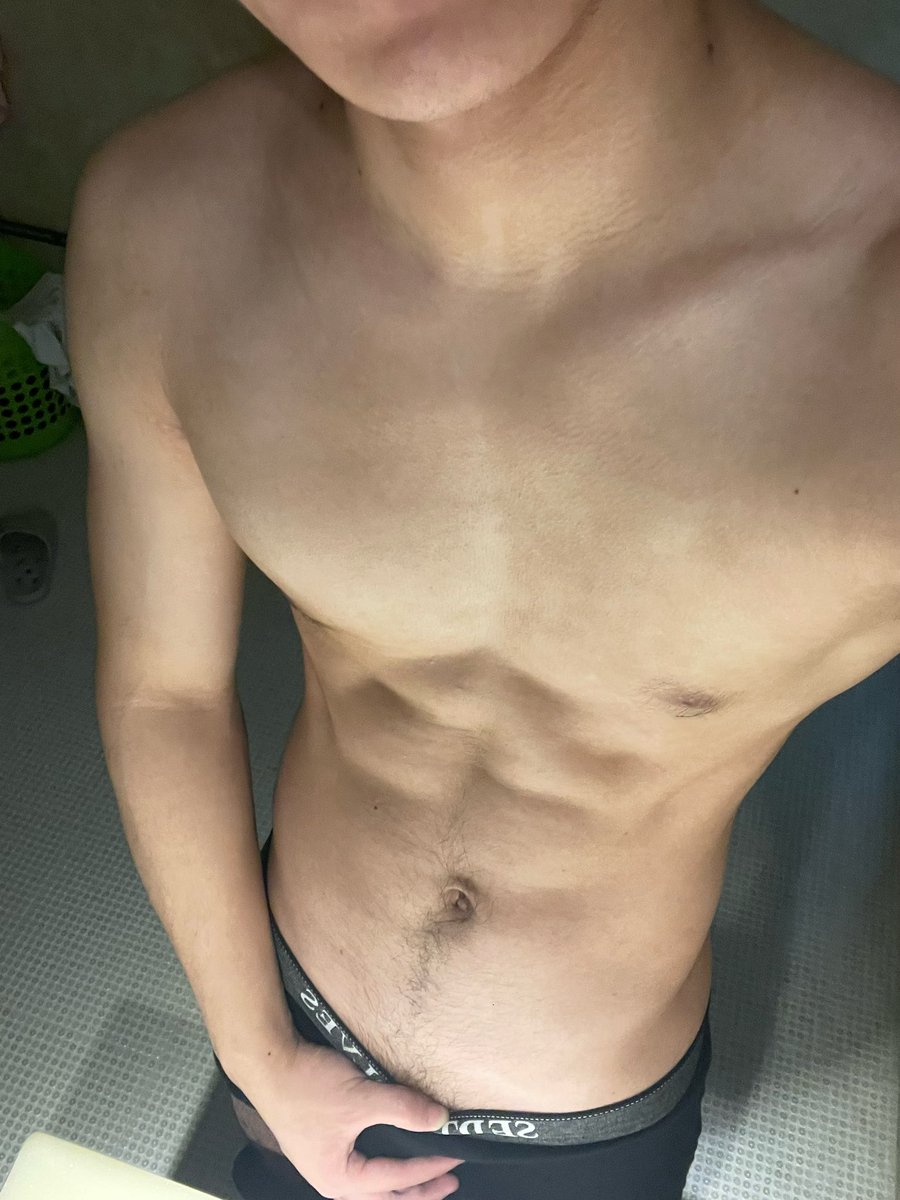 00Dylan000's tweet photo. not nerd👓 https://t.co/wwc5JMQqk8