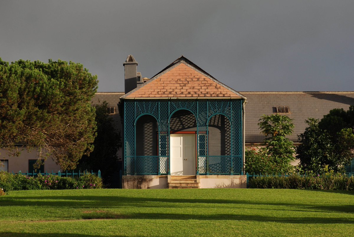 RepPlusUK's tweet image. Sent here after his defeat at Waterloo in 1815, Napoleon spent his final years on this isolated South Atlantic island. Today, visitors can explore this extraordinary chapter of history with guided tours: sthelenatourism.com/local-tour-ops… 
2/2
#StHelenaTourism #StHelenaIsland #RepPlusClient