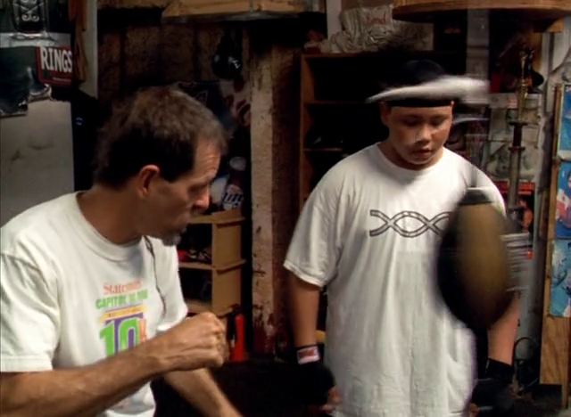 VillalobosJara's tweet photo. Esta semana en ECDP: Entre tanta muerte de gente famosa y catástrofes varias, pasó colado el fallecimiento de ese titán que fue el documentalista Frederick Wiseman. Acá lo recordamos a propósito de su película Boxing Gym. https://t.co/QHkCXKwjxu https://t.co/BR9GGjUnCl