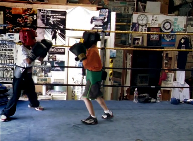 VillalobosJara's tweet photo. Esta semana en ECDP: Entre tanta muerte de gente famosa y catástrofes varias, pasó colado el fallecimiento de ese titán que fue el documentalista Frederick Wiseman. Acá lo recordamos a propósito de su película Boxing Gym. https://t.co/QHkCXKwjxu https://t.co/BR9GGjUnCl