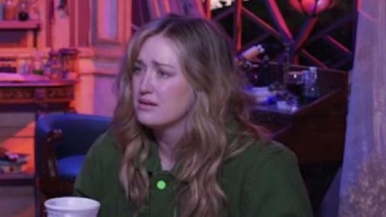 criticallyhails's tweet photo. Hi. If anyone ever makes her feel this way again I will start WW3 https://t.co/bD0ZKQ0b9b