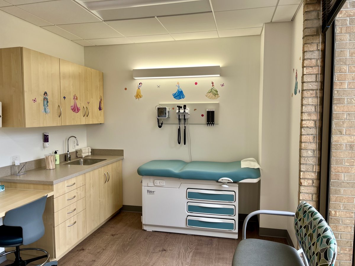 🌟 We're excited to welcome patients to Lone Star Circle of Care Pediatrics at St. John on March 2. Dr. Duff Dean will provide care for children and teens. Same day and next day appts. are available. Call 877-800-5722.  

📍6937 N Interstate 35, Lone Star 3, Austin, TX 78752