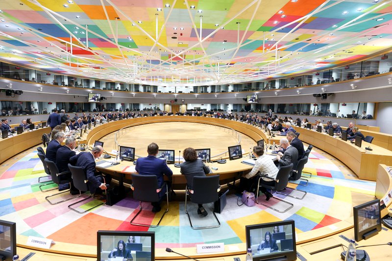 CHansenEU's tweet image. Full agenda at #AGRIFISH focused on the future of #CAP beyond 2027 — flexible, but firmly common
&amp;amp; discussing Unfair Trading Practices, crop protection, CAP controls &amp;amp; reinsurance for ever more frequent climate disasters

🔴📹LIVE now w/ Minister @riapan82 link.europa.eu/K7jCnP