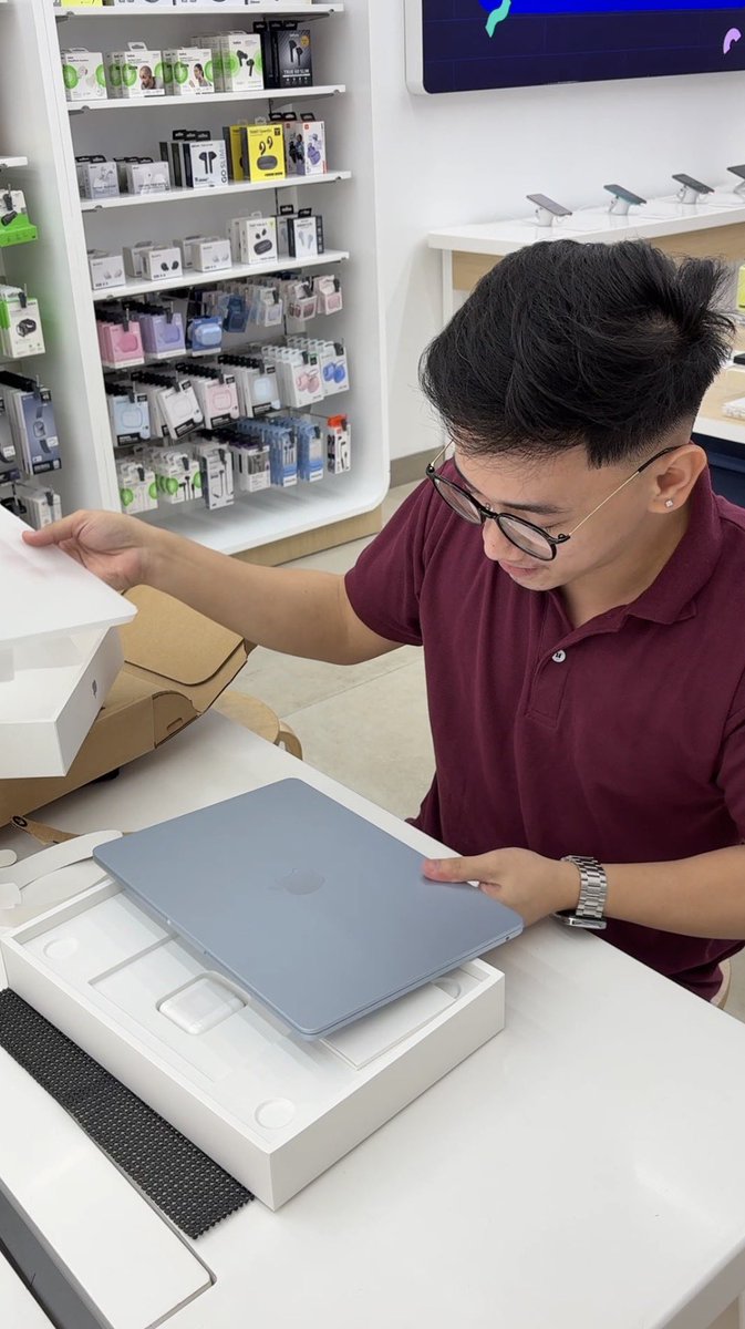 _maccccccc's tweet photo. fantasy achieved! 💻👨🏻‍💻🩵
grateful &amp; blessed, thank ü palagi G! 🫶🏻✨ https://t.co/hfs302XcA5