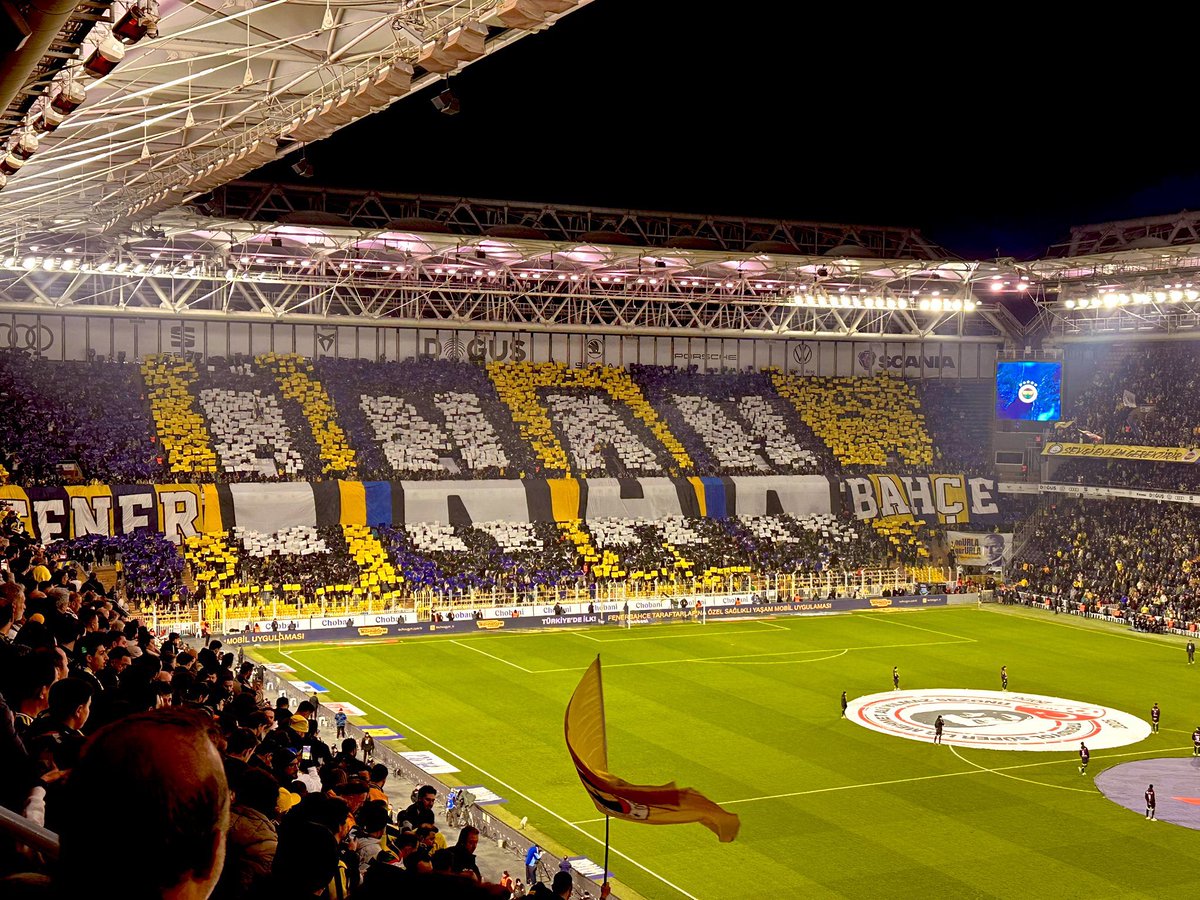 İNAN FENERBAHÇE!