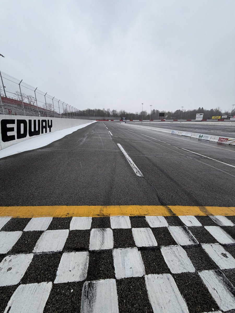 500SprintTour's tweet photo. We can’t wait to race at Jennerstown Speedway! 

Hopefully when we return on July 11, all the snow will be gone 😅

Purchase tickets today 🎟️ : https://t.co/XgempRKFD7 https://t.co/p8PwN2zlz2
