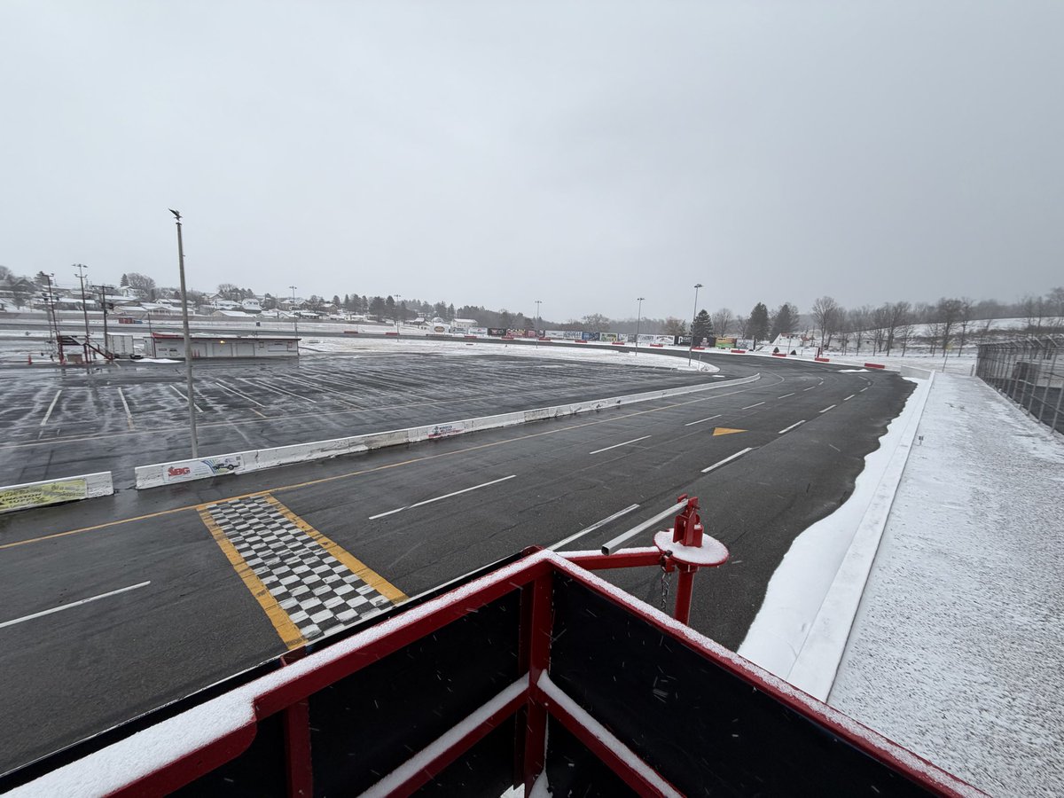 500SprintTour's tweet photo. We can’t wait to race at Jennerstown Speedway! 

Hopefully when we return on July 11, all the snow will be gone 😅

Purchase tickets today 🎟️ : https://t.co/XgempRKFD7 https://t.co/p8PwN2zlz2